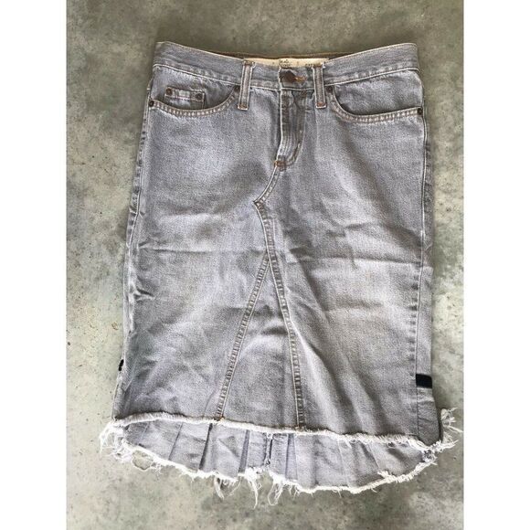 Daslu Basic Capri Grey Jean Denim Skirt Knee Length Size 40 / US Medium - Picture 1 of 11